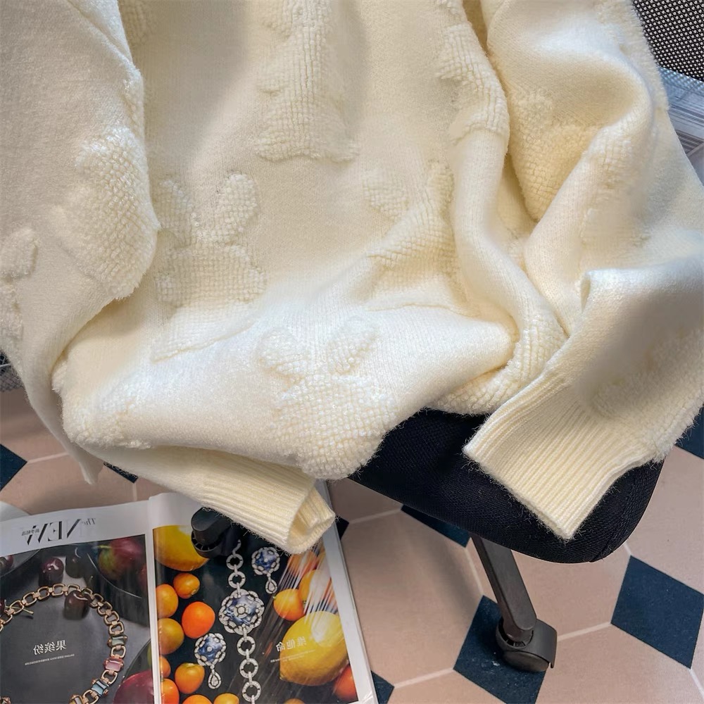 My lucky seven bunny sweater SSZZ584 images